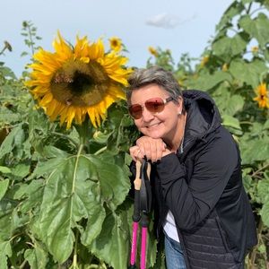 Meet your Posher, Annette